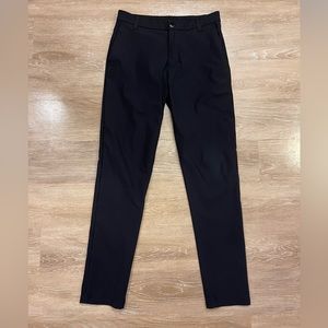 Men’s Lululemon Commission Pants Black 30x32 EUC Warpstreme Chinos Slim Fit